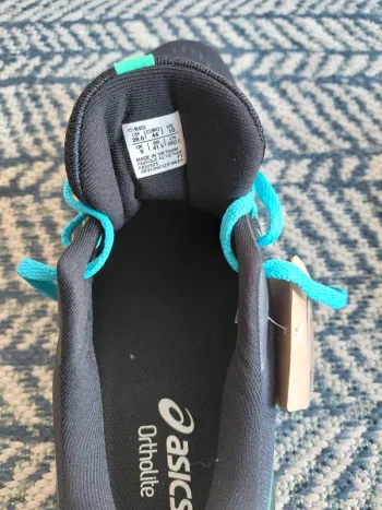 Used Asics Gel Excite 10 bike — image 4 of 6