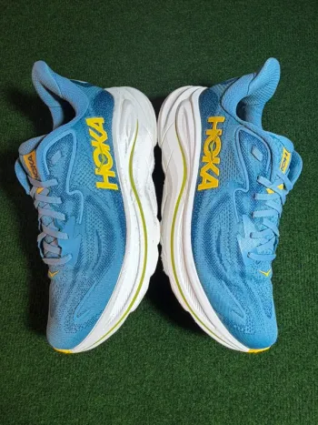 Used Hoka Clifton 10 bike — image 5 of 6