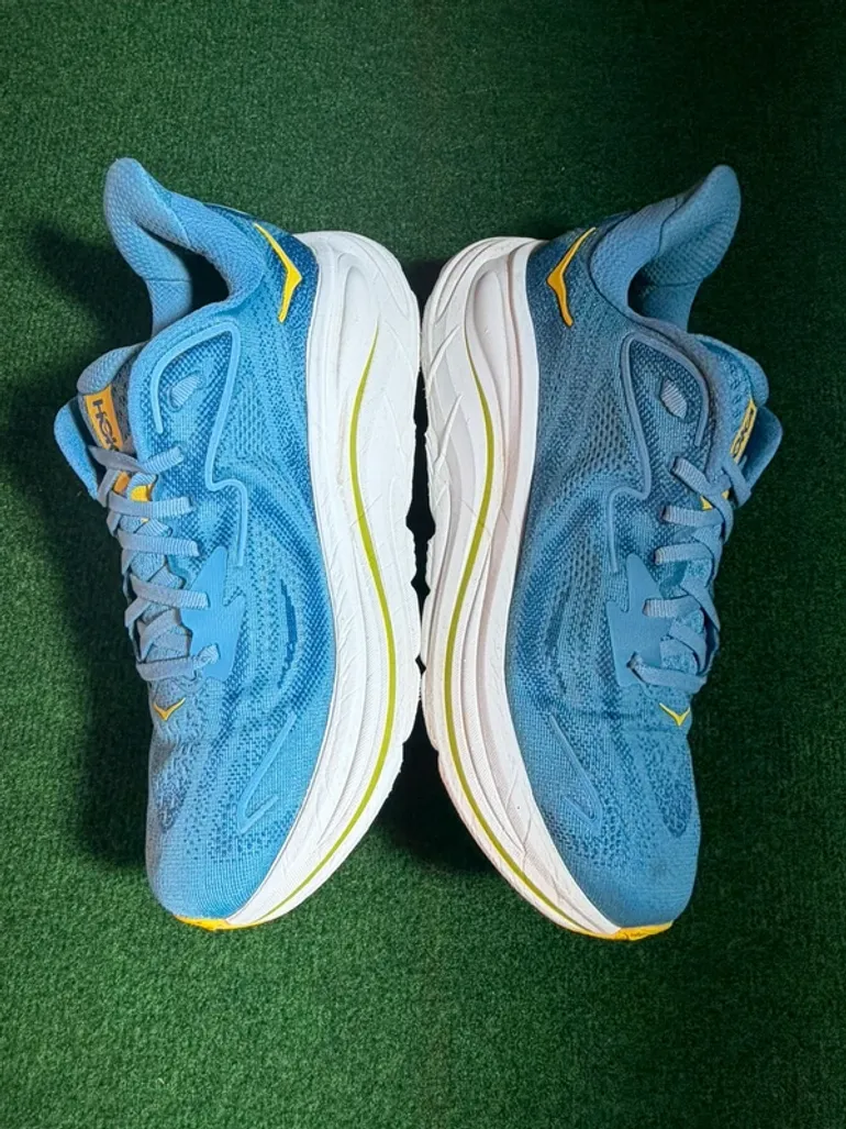 Used Hoka Clifton 10 bike — image 4 of 6