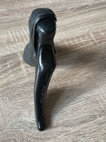 Käytetty Shimano ST-R7000 11sp Shifter Drivetrain & Pedals