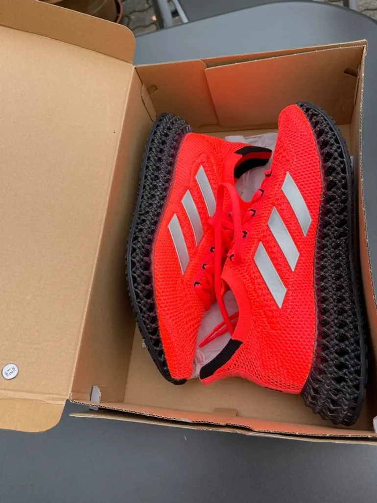 Used Adidas 4DFWD Turbo bike — image 3 of 5