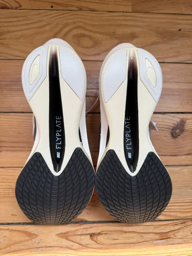 Brugt Nike Vaporfly 4 bike — billede 3 af 6