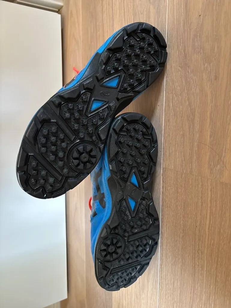 Käytetty Asics Gel-Peake bike — kuva 3 / 3