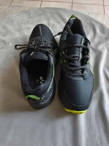 Gebrauchtes Asics Gel Venture 9 Running Shoes