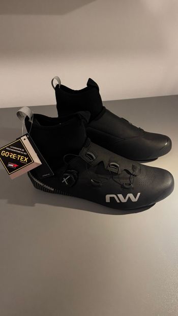 Käytetty Northwave Celsius R GTX Winter Road Shoes 2024 Cycling Shoes