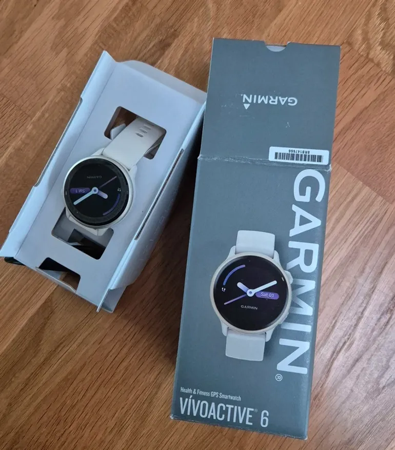 Used Garmin Vivoactive 6 bike — image 2 of 10