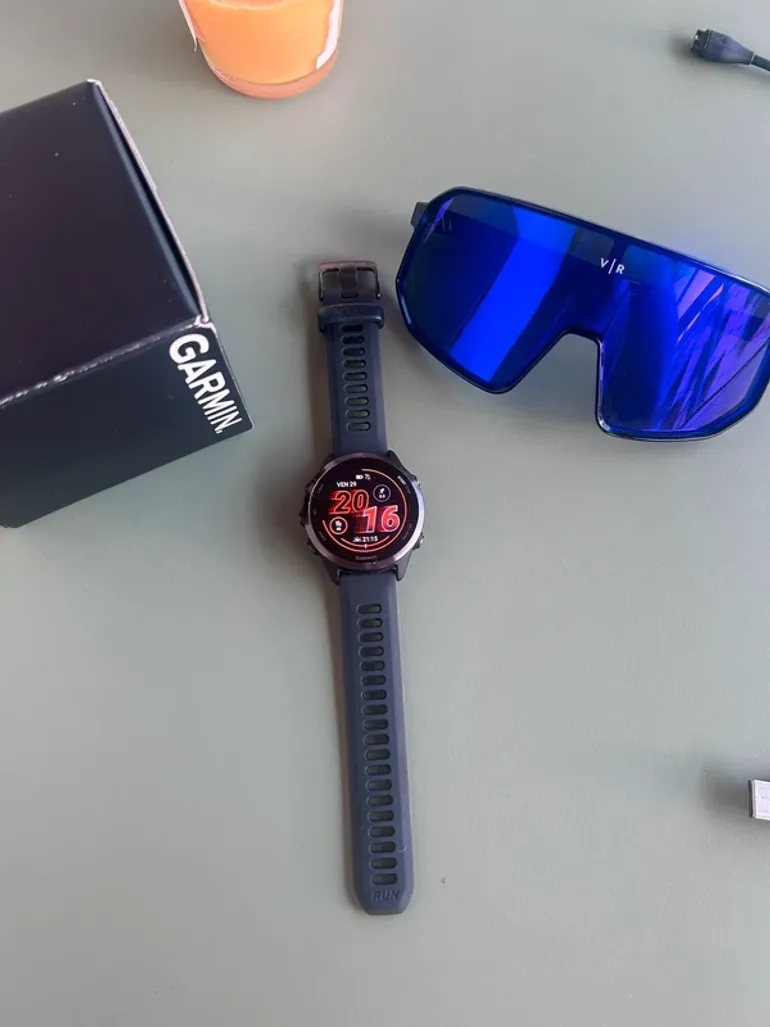 Used Garmin Forerunner 570 bike — image 7 of 7