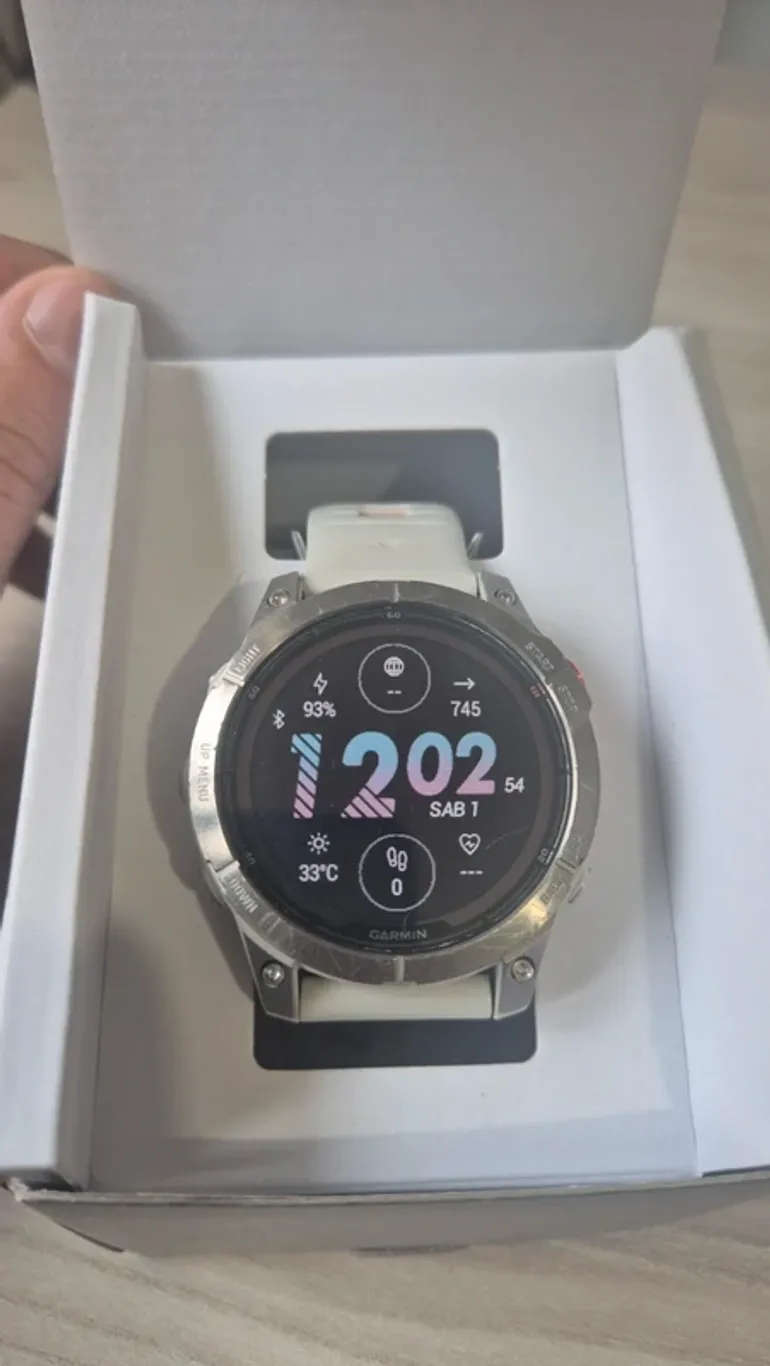 Used Garmin Fenix 7 Pro bike — image 2 of 6