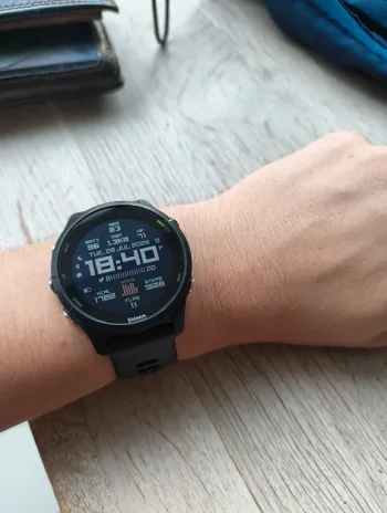 Garmin Forerunner 255 Music Electronics d'occasion
