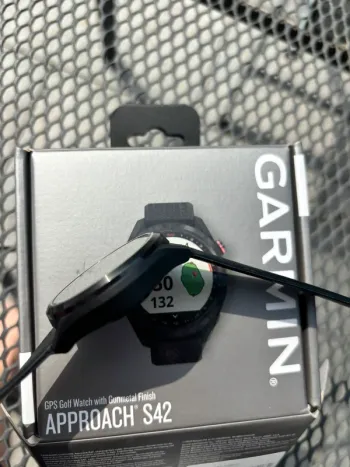 Used Garmin Approach S42 bike — image 7 of 8