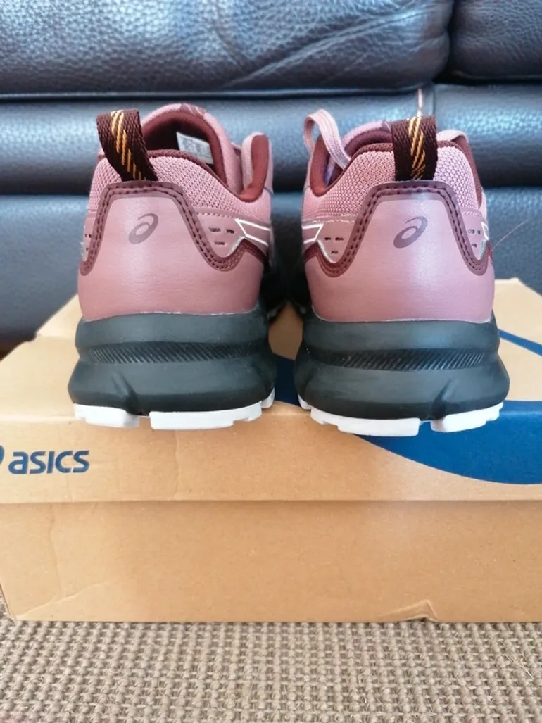 Asics TRAIL SCOUT 3 bike d'occasion — image 5 sur 5