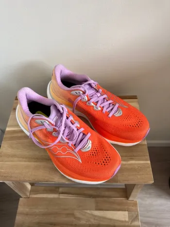 Saucony Ride 19 Running Shoes usato