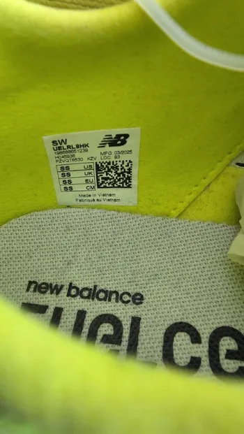 Used New Balance FuelCell Spikes bike — image 5 of 5