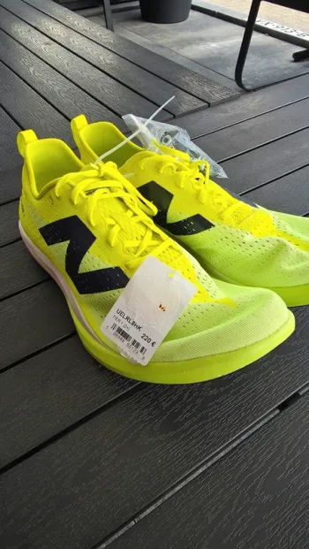 Used New Balance FuelCell Spikes Running Shoes