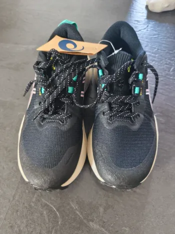 Gebrauchtes Asics Laufschuhe Limited Edition Running Shoes