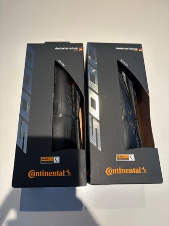 Używany Continental Grand Prix 5000 2026 Tyres & Tubes