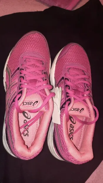 Used Asics Running Shoes Running Shoes