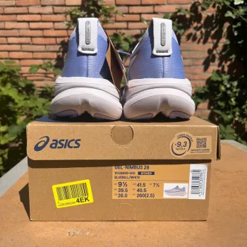 Used Asics Gel Nimbus 28 bike — image 2 of 7