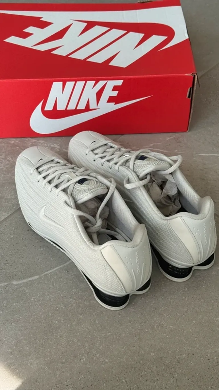 Used Nike Shox Z bike — image 2 of 8