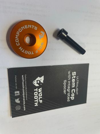 Used Wolf Tooth Ultralight Stem Cap w/ Integrated 5mm Spacer Cockpit