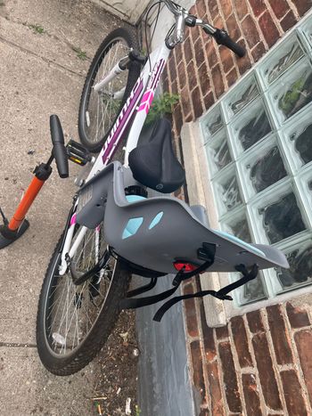 Used Other Rear-mounted child bike seat Cycling Accessories