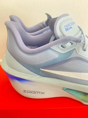 Used Nike Zoom Fly 6 bike — image 8 of 12