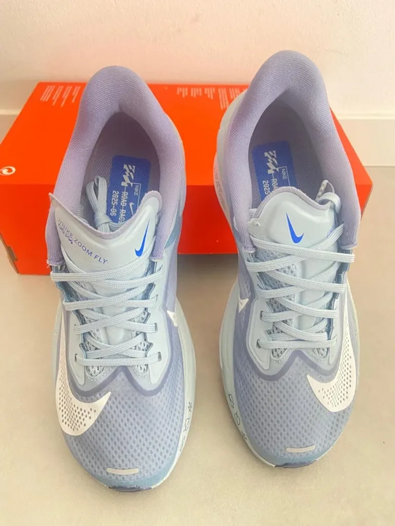 Used Nike Zoom Fly 6 bike — image 3 of 12