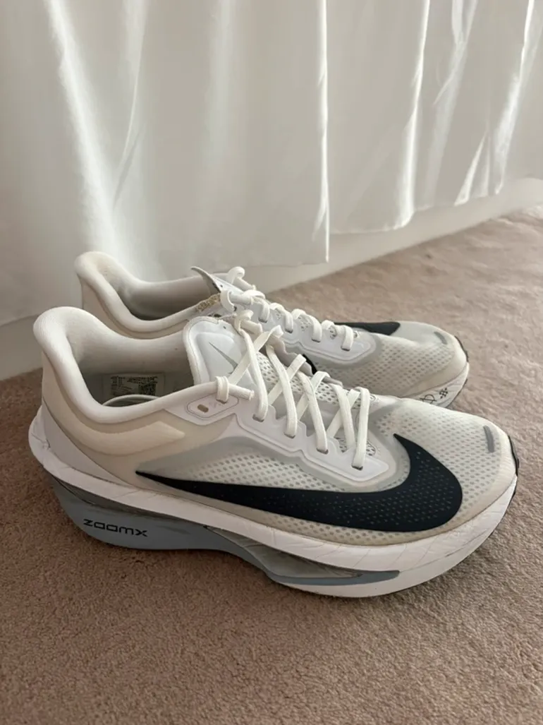 Used Nike Air Zoom Fly 6 bike — image 3 of 5