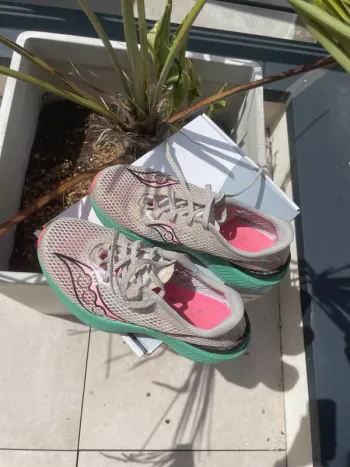 Gebrauchtes Saucony Endorphin Pro 3 bike — Bild 6 von 6