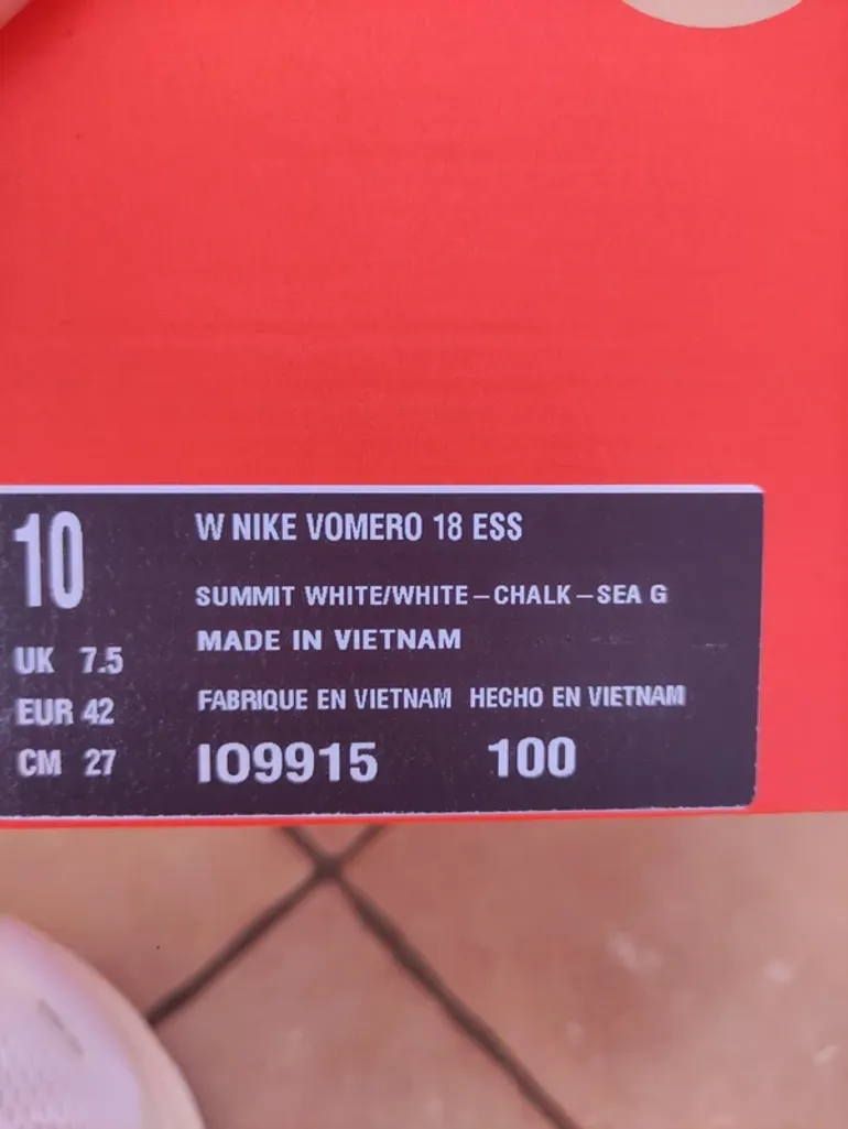 Nike Vomero 18 bike d'occasion — image 5 sur 8
