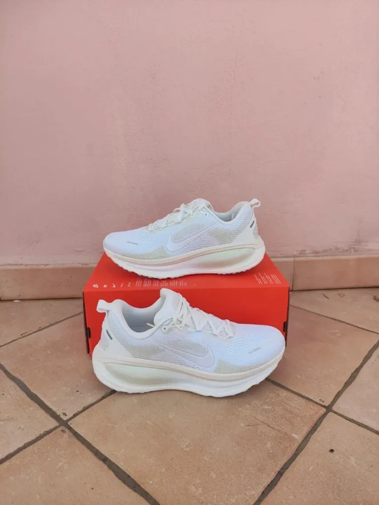 Nike Vomero 18 bike d'occasion — image 8 sur 8