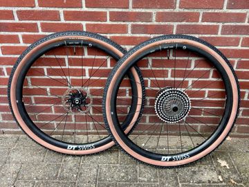 Używany Dt Swiss GRC 1400 Spline 30 with SON hub 2026 Wheels