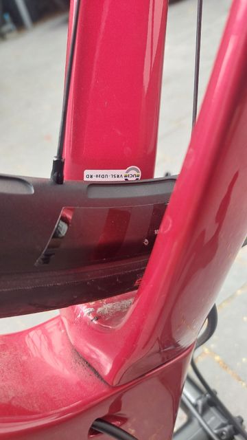 Used Van Rysel EDR CF Fork 2024 bike — image 2 of 3