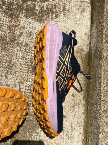 Tweedehands Orange Asics Baskets bike — afbeelding 8 van 11