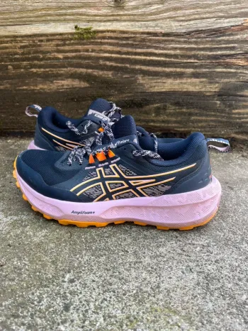 Tweedehands Orange Asics Baskets bike — afbeelding 2 van 11
