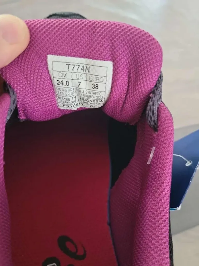 Käytetty Asics Gel-Sonoma 3 bike — kuva 13 / 15