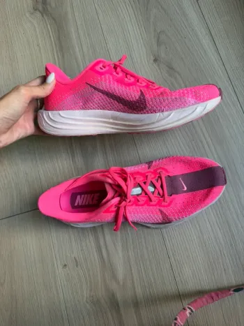 Pegasus Turbo Running Shoes d'occasion