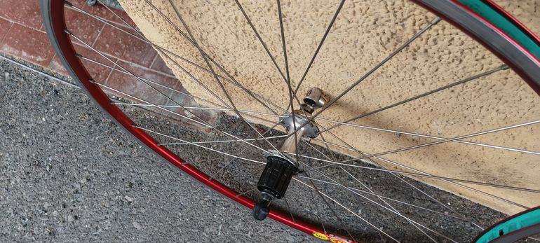 Mavic Road Wheels bike d'occasion — image 5 sur 9