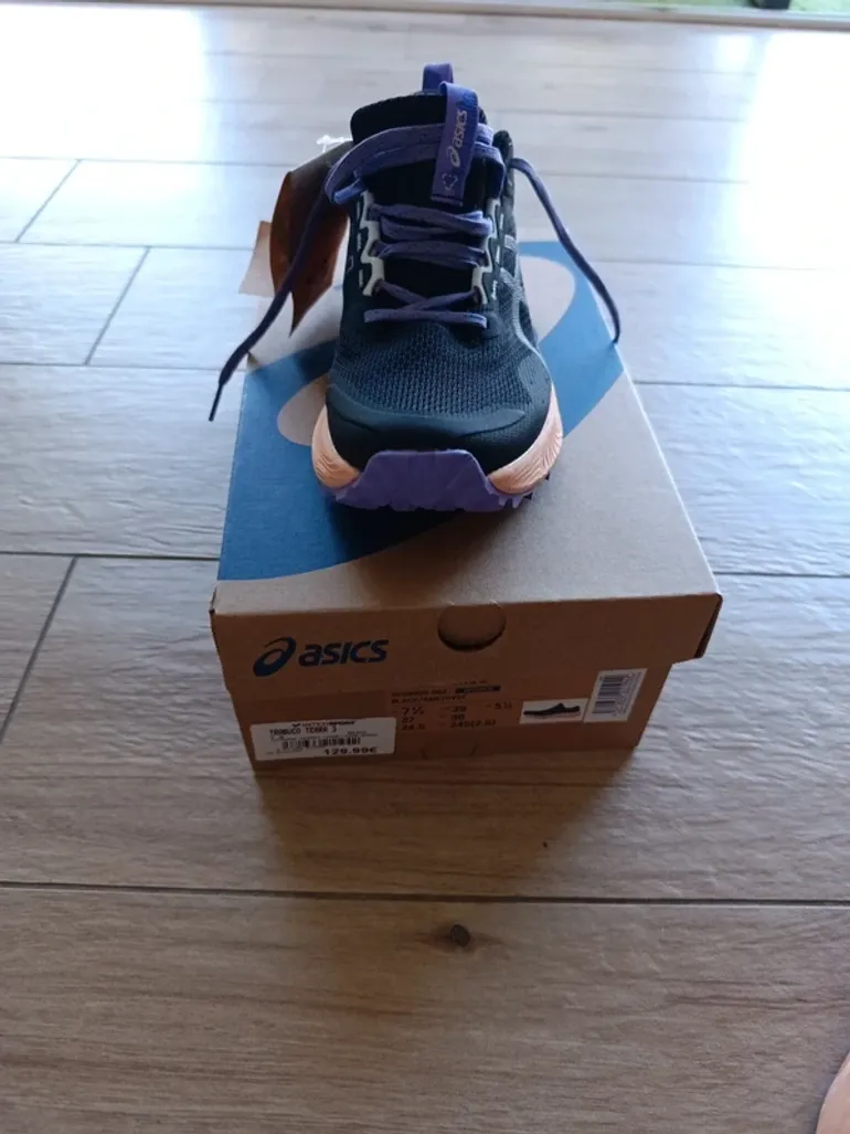 Brugt Asics Trabuco Terra 3 bike — billede 2 af 7