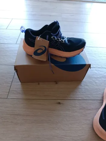 Brugt Asics Trabuco Terra 3 bike — billede 3 af 7