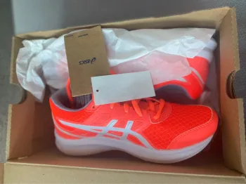 Tweedehands Orange Asics Basket de sport femme Running Shoes