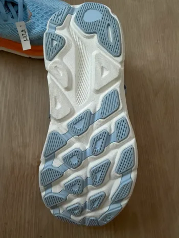 Gebrauchtes Orange HOKA Laufschuhe Gr. 37, 5 / 39, 5 bike — Bild 4 von 4