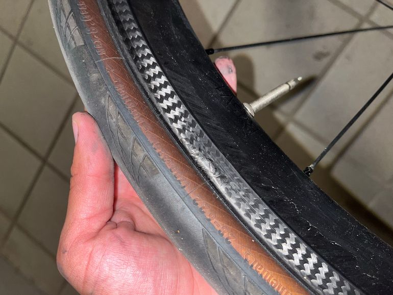 Used Python Carbon Wheels bike — image 6 of 7