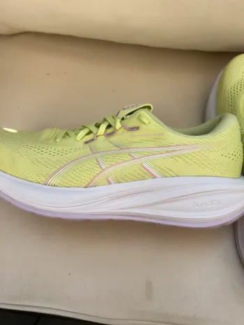 Asics Gel-Cumulus 28 bike de segunda mano — imagen 7 de 8