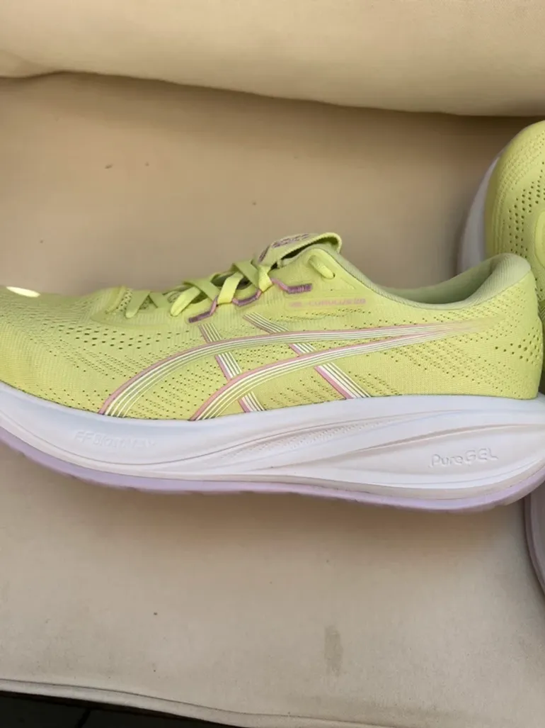 Asics Gel-Cumulus 28 bike de segunda mano — imagen 7 de 8
