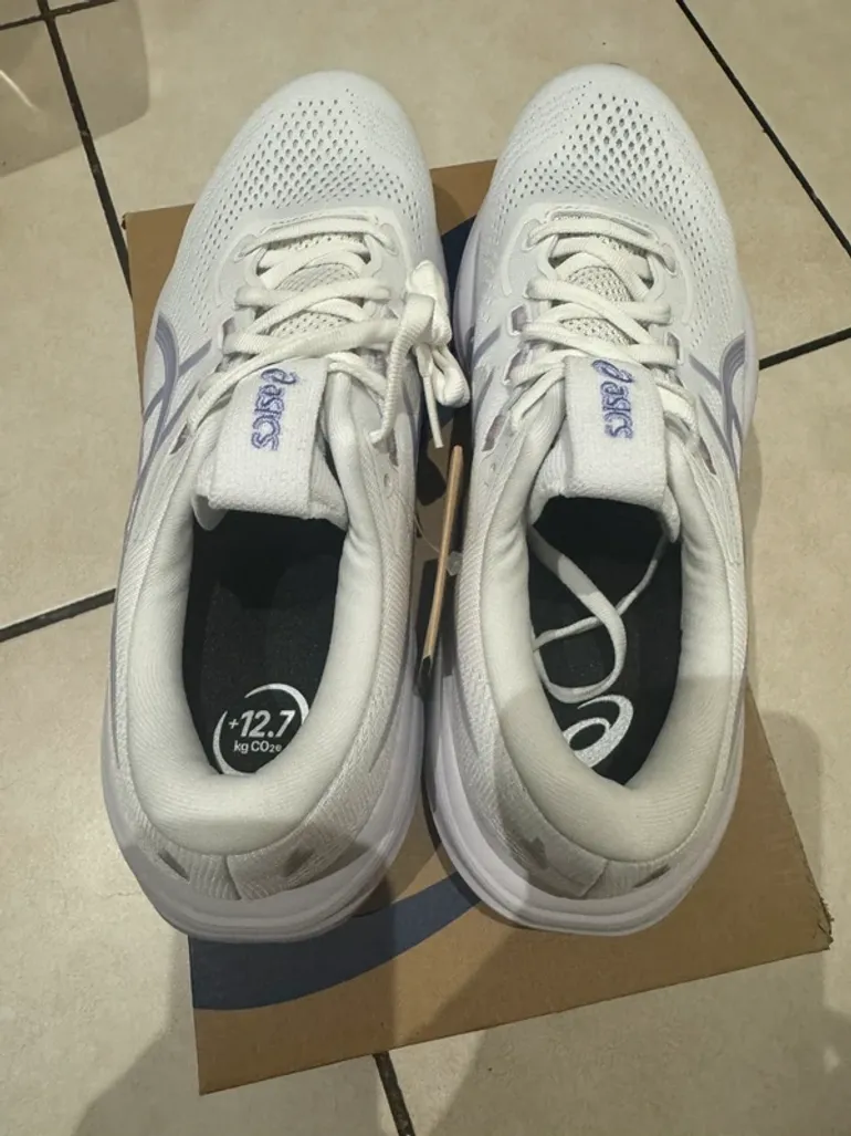 Tweedehands Asics Gel-Cumulus 28 bike — afbeelding 5 van 7