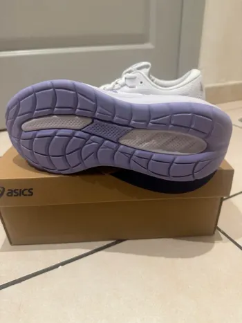 Tweedehands Asics Gel-Cumulus 28 bike — afbeelding 4 van 7