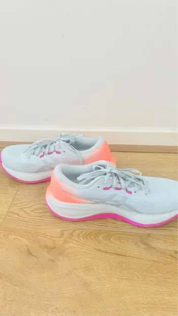 Käytetty Asics Gel Cumulus 28 bike — kuva 4 / 8