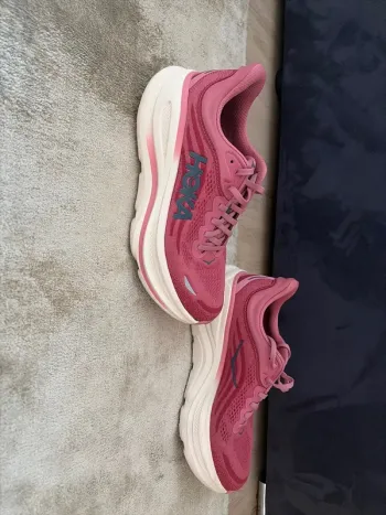 Used Rose HOKA Bondi 9 Running Shoes