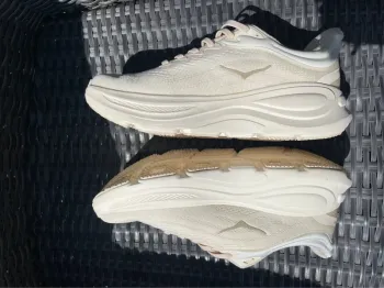 Hoka Sneakers bike d'occasion — image 3 sur 5